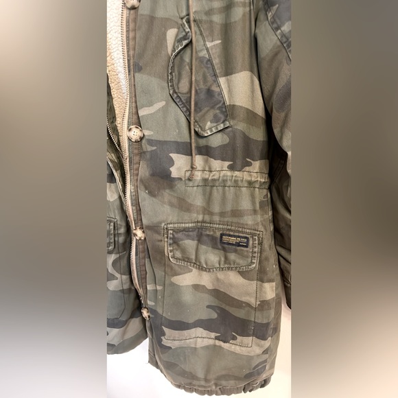 Abercrombie thick canvas camouflage jacket - Picture 6 of 6